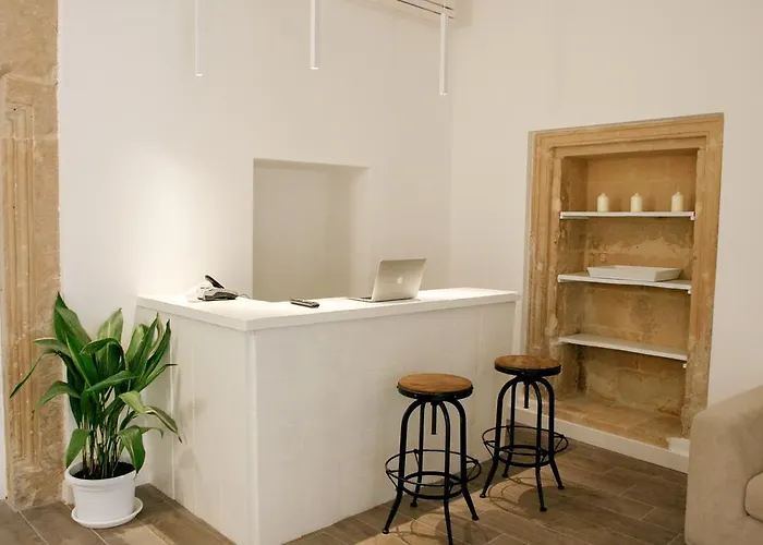 לינה וארוחת בוקר Casa Balmes 4*