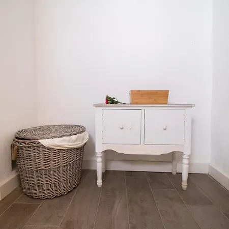 Bed & Breakfast Casa Balmes 2*