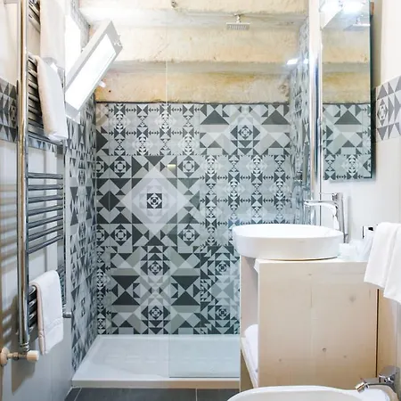 Casa Balmes Bed and Breakfast Λέτσε