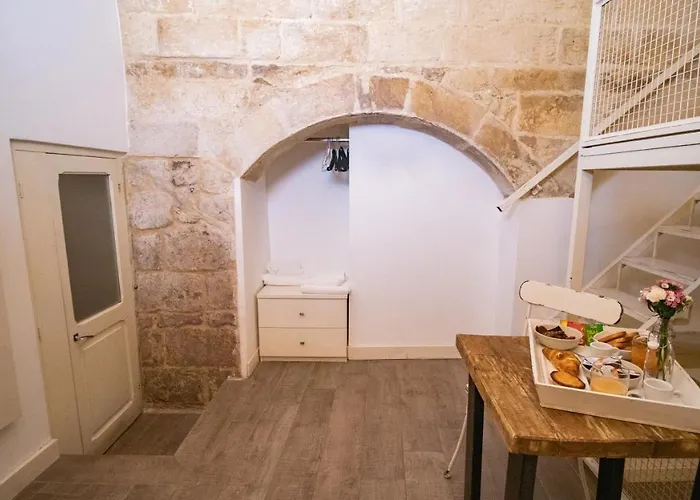 カーサ バルメス ベッド・アンド・ブレックファスト レッチェ