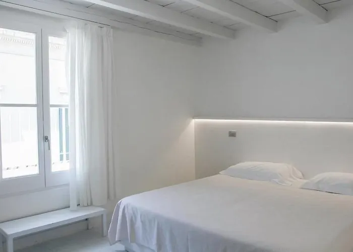 ベッド・アンド・ブレックファスト カーサ バルメス 4*